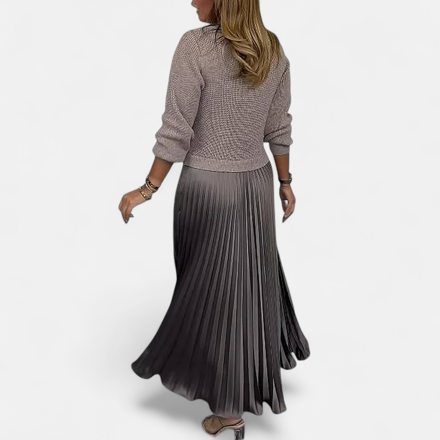 Women's Pleated Knit Maxi Dress — Long Sleeve Ribbed 2