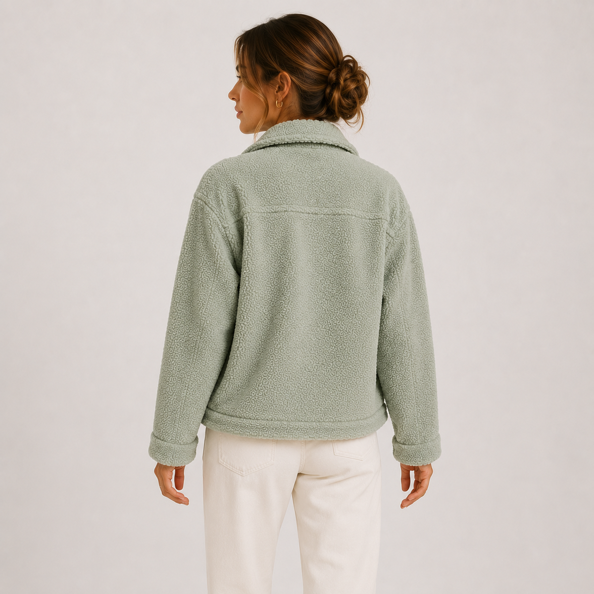 Cropped Sherpa Shacket Women — Teddy Texture Chest Pockets 3