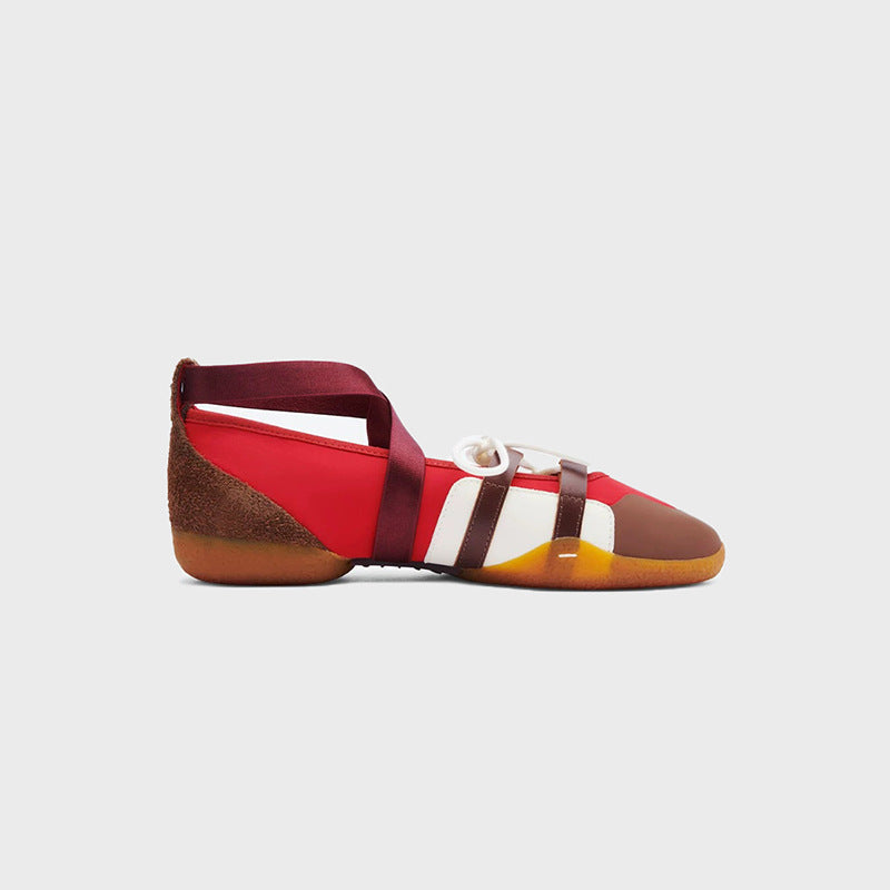 Mary Jane Ballerinas mit Kreuzriemen in Rot