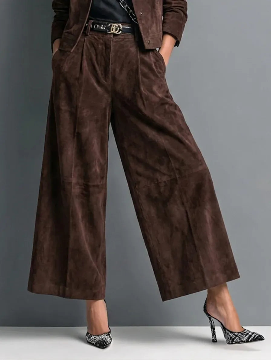 Faux Suede Two-Piece Set – Structured Jacket & Wide-Leg Trousers 5