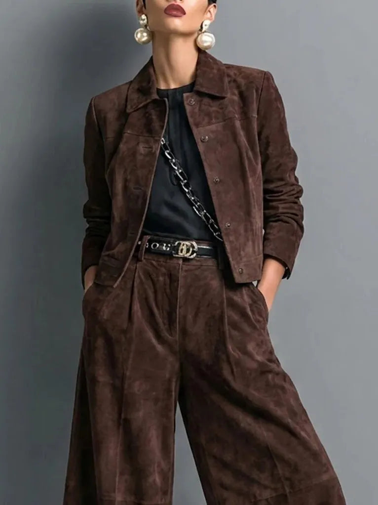 Faux Suede Two-Piece Set – Structured Jacket & Wide-Leg Trousers 4