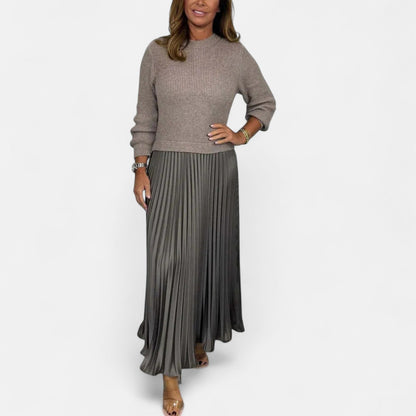 Women's Pleated Knit Maxi Dress — Long Sleeve Ribbed 1