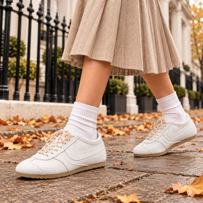 Retro Damen Sneaker mit Schnürung in Weiß