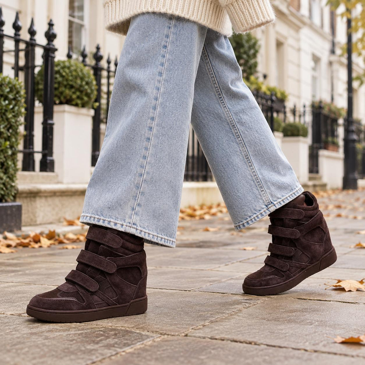 Damen High-Top Sneaker mit verstecktem Keilabsatz