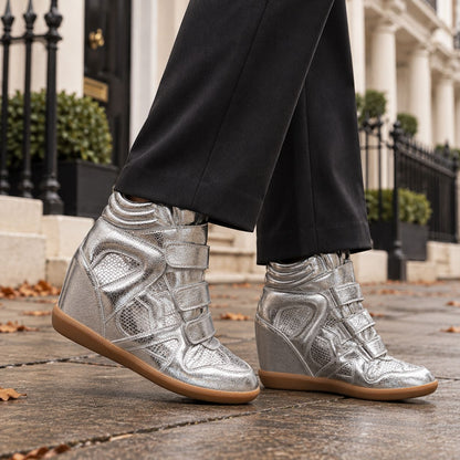 Damen Sneakers mit verstecktem Keilabsatz in Silber