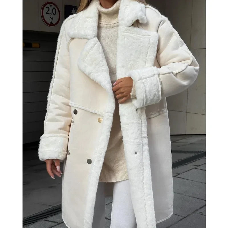 Damen Kunstpelz Wintermantel in Creme, Vorderansicht